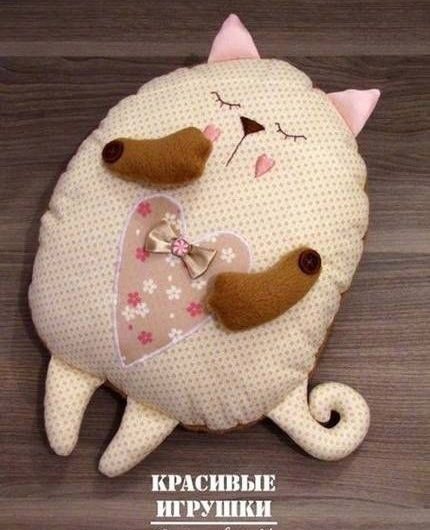 Выкройка игрушка подушка в виде кота